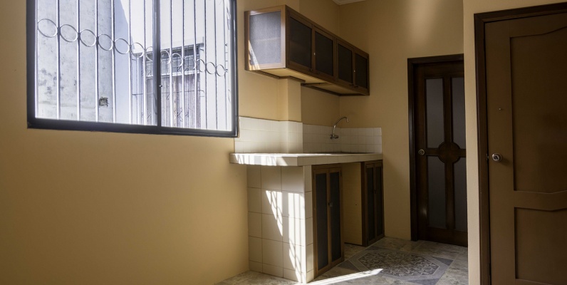 Oficina en alquiler en Cdla. Bolivariana centro de Guayaquil GeoBienes - Oficina en alquiler en Cdla. Bolivariana centro de Guayaquil - Plusvalia Guayaquil Casas de venta y alquiler Inmobiliaria Ecuador