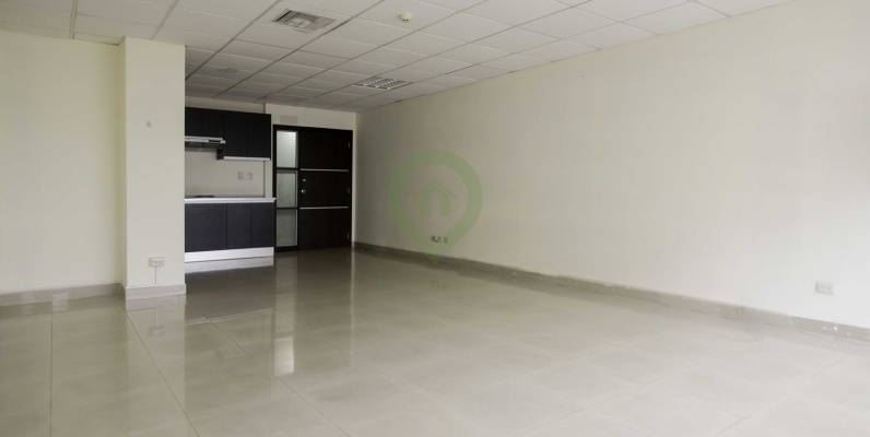 GeoBienes - Oficina en alquiler en Centro Empresarial Colón norte de Guayaquil - Plusvalia Guayaquil Casas de venta y alquiler Inmobiliaria Ecuador