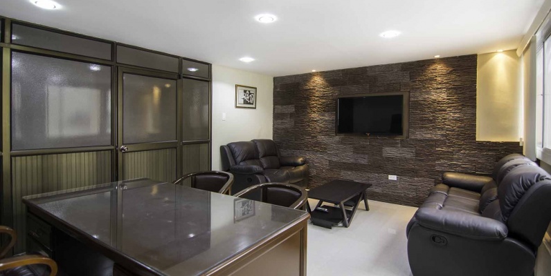 Oficina en alquiler en Chile y Aguirre centro de Guayaquil GeoBienes - Oficina en alquiler en Chile y Aguirre centro de Guayaquil - Plusvalia Guayaquil Casas de venta y alquiler Inmobiliaria Ecuador