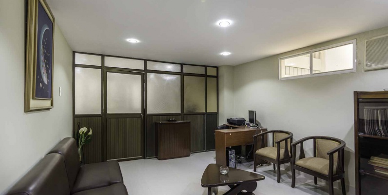 Oficina en alquiler en Chile y Aguirre centro de Guayaquil GeoBienes - Oficina en alquiler en Chile y Aguirre centro de Guayaquil - Plusvalia Guayaquil Casas de venta y alquiler Inmobiliaria Ecuador