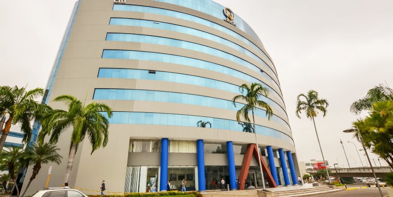 GeoBienes - Oficina en alquiler en Edificio Executive Center sector norte de Guayaquil - Plusvalia Guayaquil Casas de venta y alquiler Inmobiliaria Ecuador