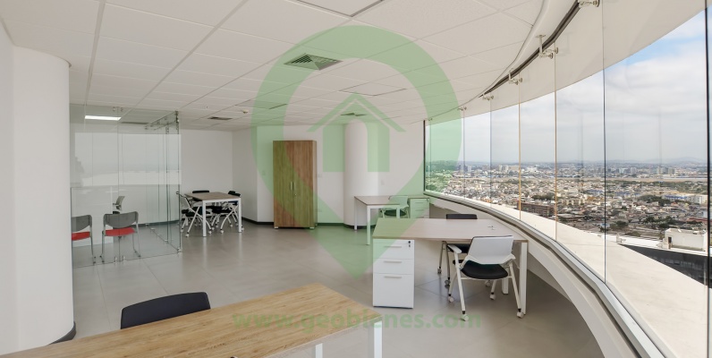 Oficina en alquiler en edificio The Point centro de Guayaquil GeoBienes - Oficina en alquiler en edificio The Point centro de Guayaquil - Plusvalia Guayaquil Casas de venta y alquiler Inmobiliaria Ecuador