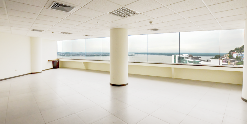 Oficina en alquiler en edificio The Point sector centro de Guayaquil GeoBienes - Oficina en alquiler en edificio The Point sector centro de Guayaquil - Plusvalia Guayaquil Casas de venta y alquiler Inmobiliaria Ecuador