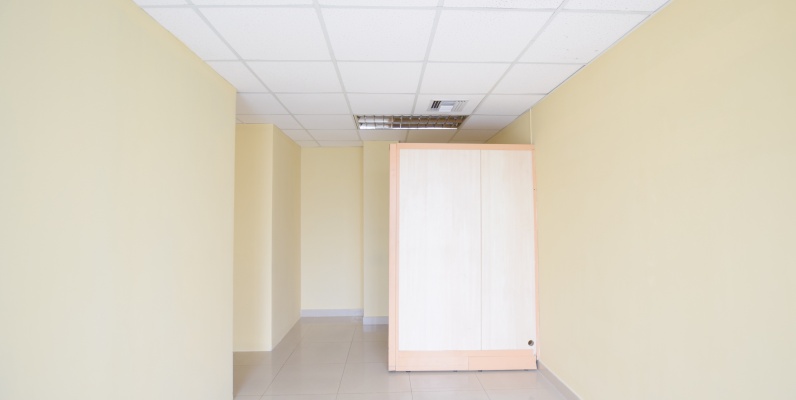 Oficina en alquiler en el Edificio Blue Towers, Norte de Guayaquil GeoBienes - Oficina en alquiler en el Edificio Blue Towers, Norte de Guayaquil - Plusvalia Guayaquil Casas de venta y alquiler Inmobiliaria Ecuador