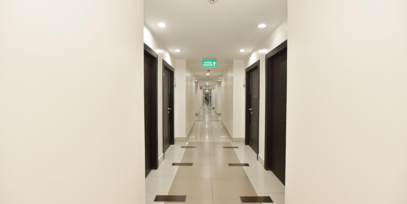 Oficina en alquiler en el Edificio SBC Office Center, Vía Samborondón GeoBienes - Oficina en alquiler en el Edificio SBC Office Center, Vía Samborondón - Plusvalia Guayaquil Casas de venta y alquiler Inmobiliaria Ecuador