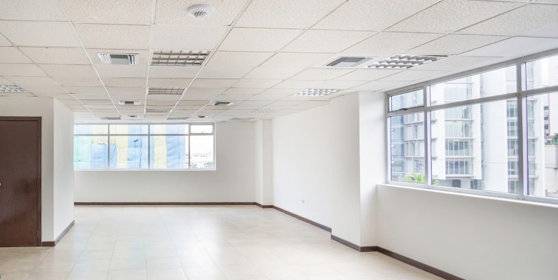 Oficina en alquiler en el Hotel Sonesta, Norte de Guayaquil GeoBienes - Oficina en alquiler en el Hotel Sonesta, Norte de Guayaquil - Plusvalia Guayaquil Casas de venta y alquiler Inmobiliaria Ecuador