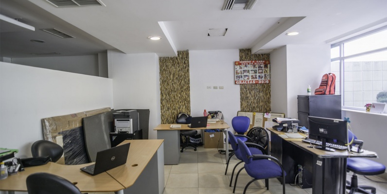 Oficina en alquiler en el Hotel Sonesta, Norte de Guayaquil GeoBienes - Oficina en alquiler en el Hotel Sonesta, Norte de Guayaquil - Plusvalia Guayaquil Casas de venta y alquiler Inmobiliaria Ecuador