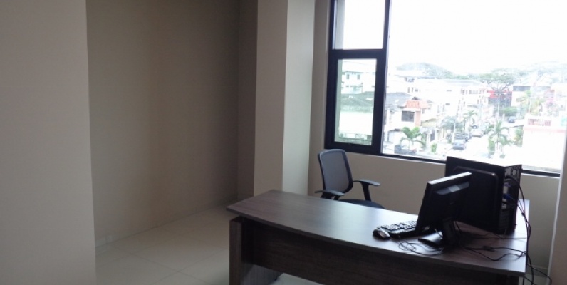 Oficina en Alquiler en El Norte de Guayaquil, Sector Garzota GeoBienes - Oficina en Alquiler en El Norte de Guayaquil, Sector Garzota - Plusvalia Guayaquil Casas de venta y alquiler Inmobiliaria Ecuador