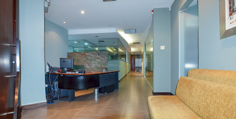 GeoBienes - Oficina en Venta en Kennedy sector norte de Guayaquil - Plusvalia Guayaquil Casas de venta y alquiler Inmobiliaria Ecuador