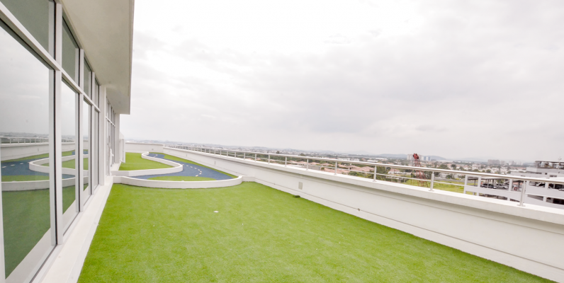 Oficina en alquiler en Los Arcos Plaza sector Samborondón GeoBienes - Oficina en alquiler en Los Arcos Plaza sector Samborondón - Plusvalia Guayaquil Casas de venta y alquiler Inmobiliaria Ecuador