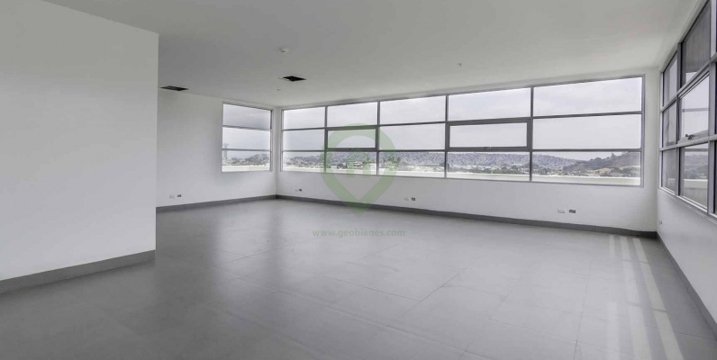 Oficina en alquiler en Olivos Tower Los Ceibos - Guayaquil GeoBienes - Oficina en alquiler en Olivos Tower Los Ceibos - Guayaquil - Plusvalia Guayaquil Casas de venta y alquiler Inmobiliaria Ecuador