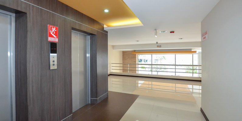 Oficina en alquiler en Parque Empresarial Colón sector norte de Guayaquil GeoBienes - Oficina en alquiler en Parque Empresarial Colón sector norte de Guayaquil - Plusvalia Guayaquil Casas de venta y alquiler Inmobiliaria Ecuador