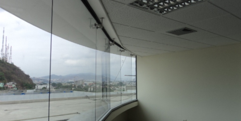 Oficina en alquiler en The Point, Guayaquil GeoBienes - Oficina en alquiler en The Point, Guayaquil - Plusvalia Guayaquil Casas de venta y alquiler Inmobiliaria Ecuador
