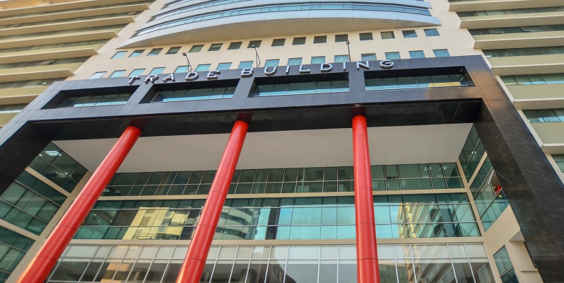 Oficina en alquiler en Trade Building sector norte de Guayaquil GeoBienes - Oficina en alquiler en Trade Building sector norte de Guayaquil - Plusvalia Guayaquil Casas de venta y alquiler Inmobiliaria Ecuador