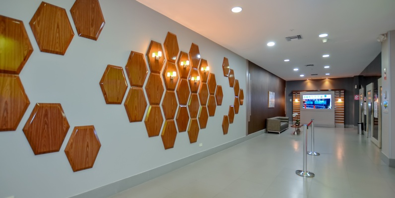 Oficina en alquiler en Trade Building sector norte de Guayaquil GeoBienes - Oficina en alquiler en Trade Building sector norte de Guayaquil - Plusvalia Guayaquil Casas de venta y alquiler Inmobiliaria Ecuador