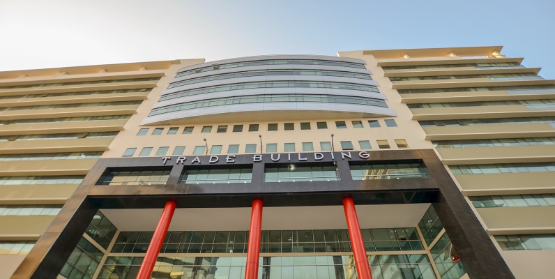 Oficina en alquiler en Trade Building sector norte de Guayaquil GeoBienes - Oficina en venta en Trade Building sector norte de Guayaquil - Plusvalia Guayaquil Casas de venta y alquiler Inmobiliaria Ecuador