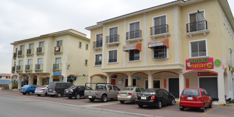 Oficina en alquiler en urbanización Metrópolis II Ave terminal terrestre pascuales GeoBienes - Oficina en alquiler en urbanización Metrópolis II Ave terminal terrestre pascuales - Plusvalia Guayaquil Casas de venta y alquiler Inmobiliaria Ecuador