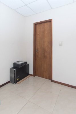 Oficina en alquiler ubicada en Edificio Trade Building GeoBienes - Oficina en alquiler ubicada en Edificio Trade Building - Plusvalia Guayaquil Casas de venta y alquiler Inmobiliaria Ecuador