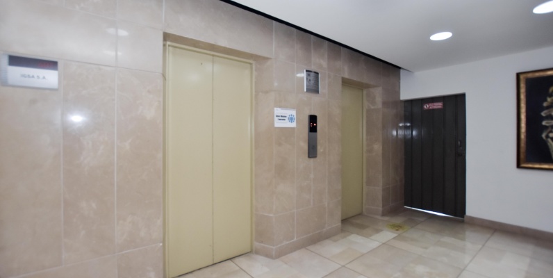 Oficina en alquiler ubicada en el Edificio Mecanos GeoBienes - Oficina en alquiler ubicada en el Edificio Mecanos - Plusvalia Guayaquil Casas de venta y alquiler Inmobiliaria Ecuador