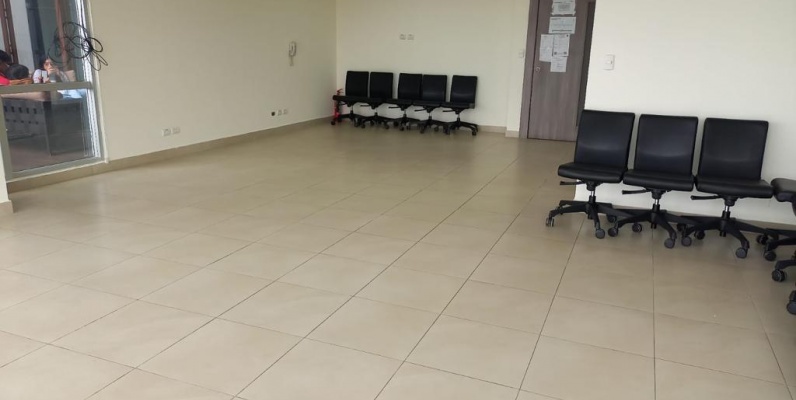 Oficina en alquiler ubicada en el Edificio Sky Building, Norte de Guayaquil GeoBienes - Oficina en alquiler ubicada en el Edificio Sky Building, Norte de Guayaquil - Plusvalia Guayaquil Casas de venta y alquiler Inmobiliaria Ecuador