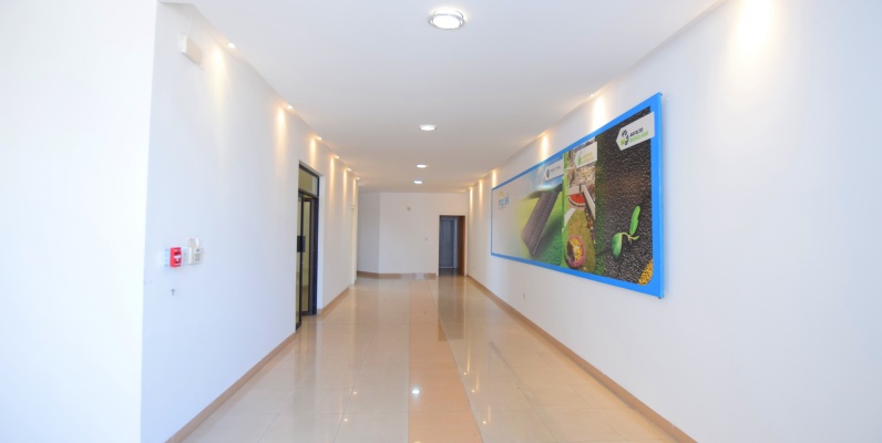 Oficina en alquiler ubicada en el Norte de Guayaquil GeoBienes - Oficina en alquiler ubicada en Cdla. Naval Norte - Plusvalia Guayaquil Casas de venta y alquiler Inmobiliaria Ecuador