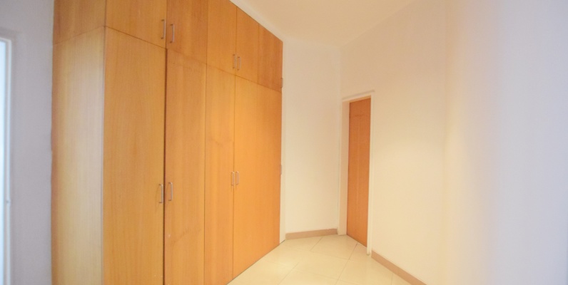 Oficina en alquiler ubicada en el Norte de Guayaquil GeoBienes - Oficina en alquiler ubicada en Cdla. Naval Norte - Plusvalia Guayaquil Casas de venta y alquiler Inmobiliaria Ecuador