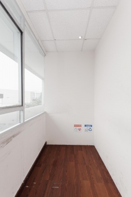 Oficina en alquiler ubicada en Samborondón Plaza, Samborondón GeoBienes - Oficina en alquiler ubicada en Samborondón Plaza, Samborondón - Plusvalia Guayaquil Casas de venta y alquiler Inmobiliaria Ecuador