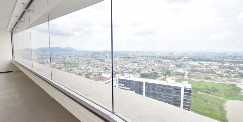 Oficina en alquiler ubicado en el Edificio The Point, Puerto Santa Ana GeoBienes - Oficina en alquiler ubicado en el Edificio The Point, Puerto Santa Ana - Plusvalia Guayaquil Casas de venta y alquiler Inmobiliaria Ecuador