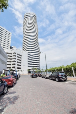 Oficina en alquiler ubicado en el Edificio The Point, Puerto Santa Ana GeoBienes - Oficina en alquiler ubicado en el Edificio The Point, Puerto Santa Ana - Plusvalia Guayaquil Casas de venta y alquiler Inmobiliaria Ecuador
