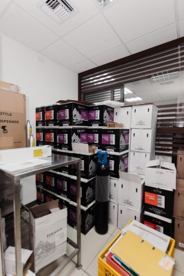 Oficina en venta Edificio Emporium, Pto. Santa Ana, centro de Guayaquil GeoBienes - Oficina en venta Edificio Emporium, Pto. Santa Ana, centro de Guayaquil - Plusvalia Guayaquil Casas de venta y alquiler Inmobiliaria Ecuador