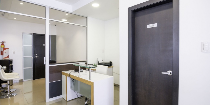 Oficina en venta Edificio Olivos Tower, Ceibos, Norte de Guayaquil GeoBienes - Oficina en venta Edificio Olivos Tower, Ceibos, Norte de Guayaquil - Plusvalia Guayaquil Casas de venta y alquiler Inmobiliaria Ecuador