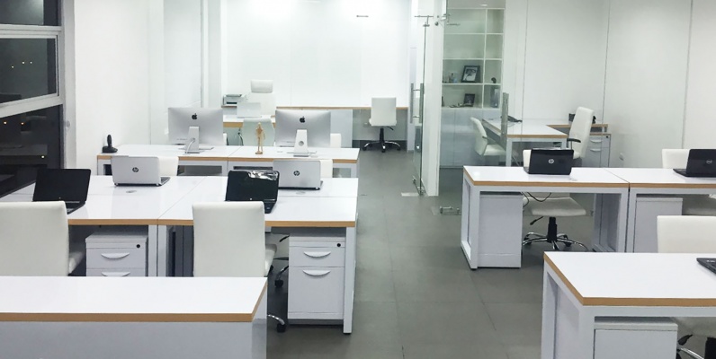 Oficina en venta Edificio Olivos Tower, Ceibos, Norte de Guayaquil GeoBienes - Oficina en venta Edificio Olivos Tower, Ceibos, Norte de Guayaquil - Plusvalia Guayaquil Casas de venta y alquiler Inmobiliaria Ecuador