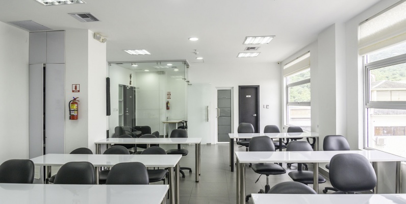 Oficina en venta Edificio Olivos Tower, Ceibos, Norte de Guayaquil GeoBienes - Oficina en venta Edificio Olivos Tower, Ceibos, Norte de Guayaquil - Plusvalia Guayaquil Casas de venta y alquiler Inmobiliaria Ecuador