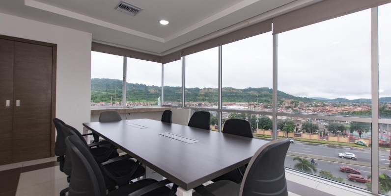 Oficina en venta en Centro Empresarial River Plaza, av. Leon Febres Cordero, vía Aurora GeoBienes - Oficina en venta en Centro Empresarial River Plaza, av. Leon Febres Cordero, vía Aurora - Plusvalia Guayaquil Casas de venta y alquiler Inmobiliaria Ecuador