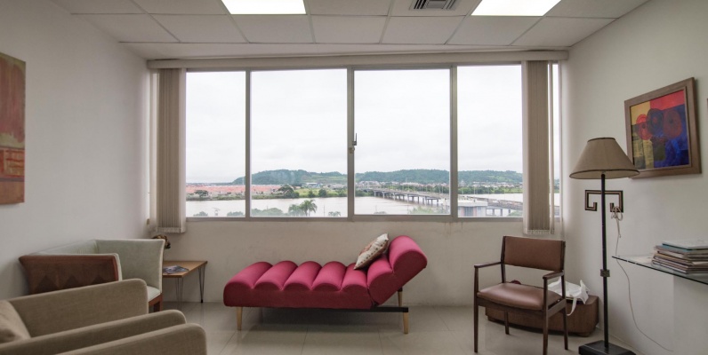 Oficina en venta en Centro Empresarial River Plaza, av. Leon Febres Cordero, vía Aurora GeoBienes - Oficina en venta en Centro Empresarial River Plaza, av. Leon Febres Cordero, vía Aurora - Plusvalia Guayaquil Casas de venta y alquiler Inmobiliaria Ecuador