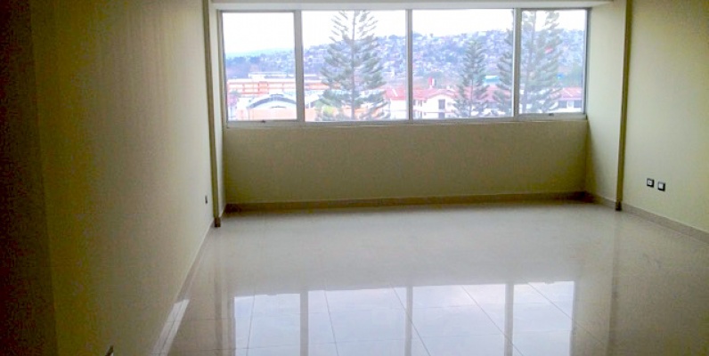 GeoBienes - Oficina en venta en City Office Guayaquil - Plusvalia Guayaquil Casas de venta y alquiler Inmobiliaria Ecuador