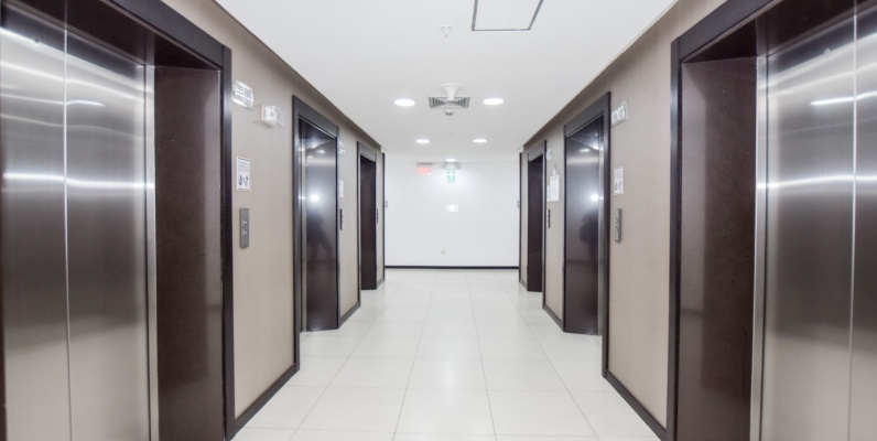 Venta de oficina en edificio The Point GeoBienes - Oficina en Venta en Edificio The Point , Puerto Santa Ana, Guayaquil, Ecuador - Plusvalia Guayaquil Casas de venta y alquiler Inmobiliaria Ecuador