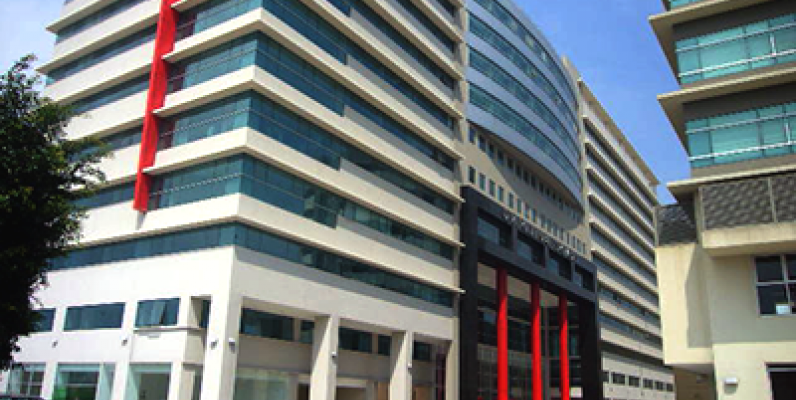 Oficina en Venta en edificio Trade Building GeoBienes - Oficina en Venta en edificio Trade Building Guayaquil - Plusvalia Guayaquil Casas de venta y alquiler Inmobiliaria Ecuador