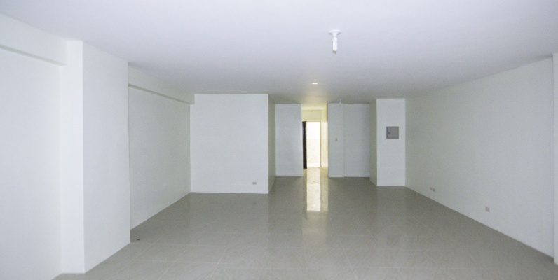 Oficina en venta en el Edificio Camsol, Centro de Guayaquil GeoBienes - Oficina en venta en el Edificio Camsol, Centro de Guayaquil - Plusvalia Guayaquil Casas de venta y alquiler Inmobiliaria Ecuador