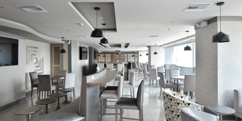 Oficina en venta en el Edificio Trade Building, Norte de Guayaquil GeoBienes - Oficina en venta en el Edificio Trade Building, Norte de Guayaquil - Plusvalia Guayaquil Casas de venta y alquiler Inmobiliaria Ecuador