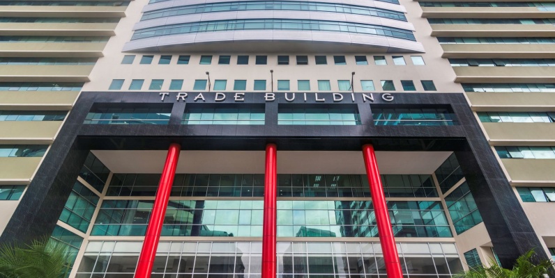 Oficina en venta en el Edificio Trade Building, Norte de Guayaquil GeoBienes - Oficina en venta en el Edificio Trade Building, Norte de Guayaquil - Plusvalia Guayaquil Casas de venta y alquiler Inmobiliaria Ecuador