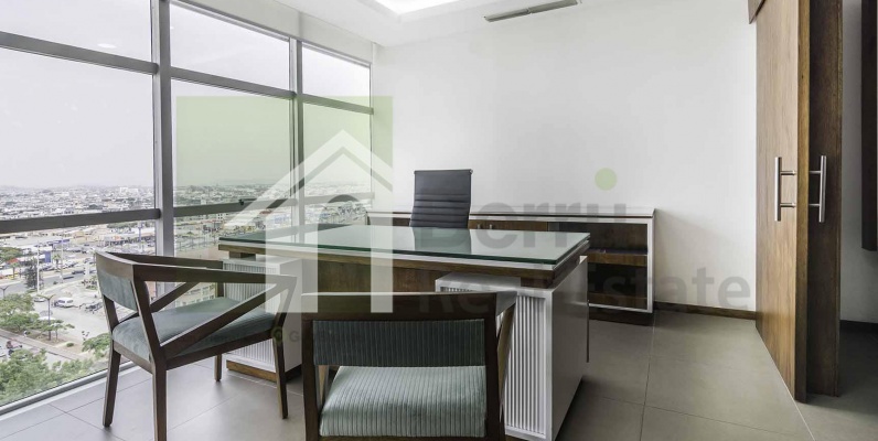 Oficina en venta en Sky Building norte de Guayaquil GeoBienes - Oficina en venta en Sky Building norte de Guayaquil - Plusvalia Guayaquil Casas de venta y alquiler Inmobiliaria Ecuador