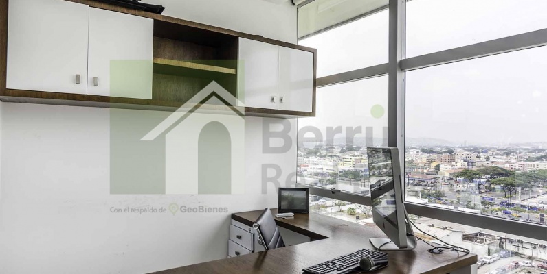 Oficina en venta en Sky Building norte de Guayaquil GeoBienes - Oficina en venta en Sky Building norte de Guayaquil - Plusvalia Guayaquil Casas de venta y alquiler Inmobiliaria Ecuador