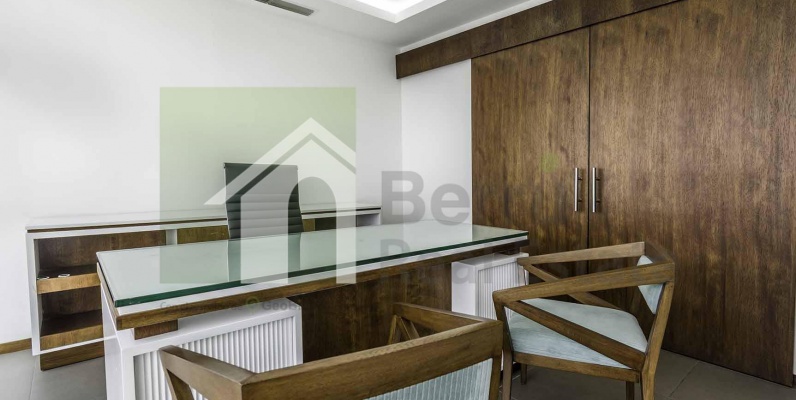 Oficina en venta en Sky Building norte de Guayaquil GeoBienes - Oficina en venta en Sky Building norte de Guayaquil - Plusvalia Guayaquil Casas de venta y alquiler Inmobiliaria Ecuador