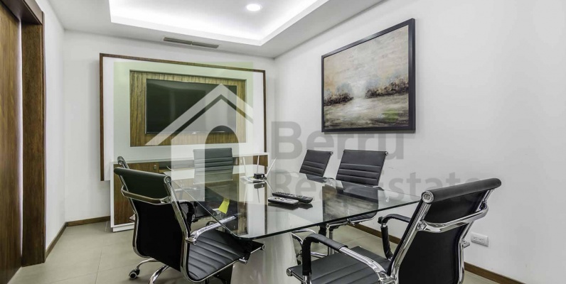 Oficina en venta en Sky Building norte de Guayaquil GeoBienes - Oficina en venta en Sky Building norte de Guayaquil - Plusvalia Guayaquil Casas de venta y alquiler Inmobiliaria Ecuador