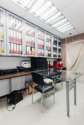 Oficina en venta Trade Building, cdla. Simon Bolivar, norte de Guayaquil GeoBienes - Oficina en venta Trade Building, cdla. Simon Bolivar, norte de Guayaquil - Plusvalia Guayaquil Casas de venta y alquiler Inmobiliaria Ecuador