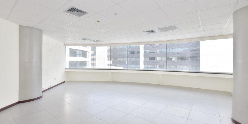 Oficina en venta ubicada en el Edificio The Point GeoBienes - Oficina en venta ubicada en el Edificio The Point - Plusvalia Guayaquil Casas de venta y alquiler Inmobiliaria Ecuador