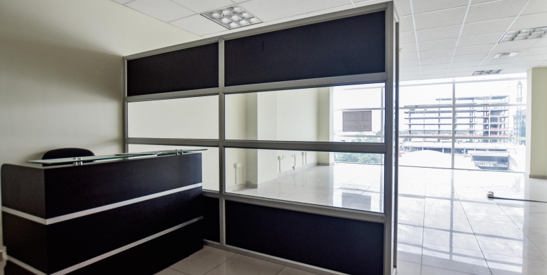 Oficina en venta ubicada en Plaza Center, Kennedy Norte GeoBienes - Oficina en venta ubicada en Plaza Center, Kennedy Norte - Plusvalia Guayaquil Casas de venta y alquiler Inmobiliaria Ecuador