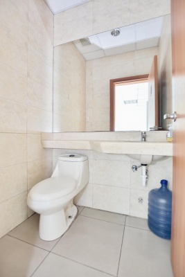 Oficina en venta ubicada en Plaza Center, Kennedy Norte GeoBienes - Oficina en venta ubicada en Plaza Center, Kennedy Norte - Plusvalia Guayaquil Casas de venta y alquiler Inmobiliaria Ecuador