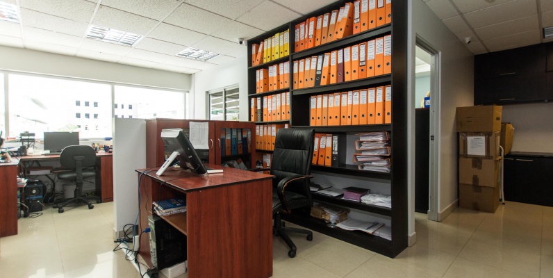 Oficina en venta ubicado en el Parque Empresarial Colón, Urdesa Norte GeoBienes - Oficina en venta ubicado en el Parque Empresarial Colón, Urdesa Norte - Plusvalia Guayaquil Casas de venta y alquiler Inmobiliaria Ecuador